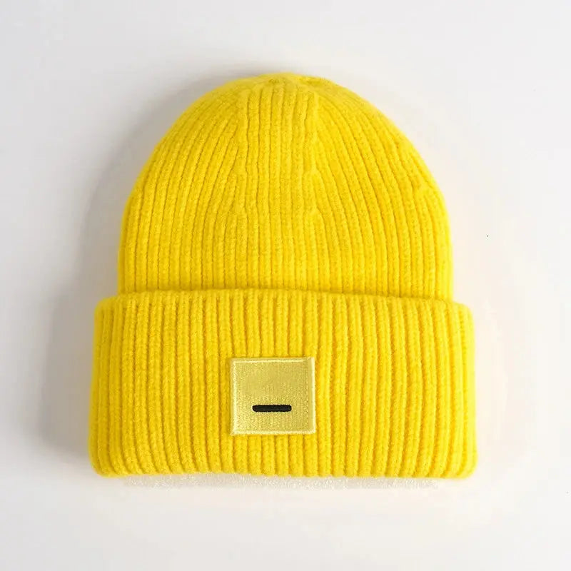 2025 New Winter Hats For Women Wool Blended Knit Wool Smiling Face Couple Cap Lady Thread Knitted Beanie Chapeau Warm Bonnet RosyasT