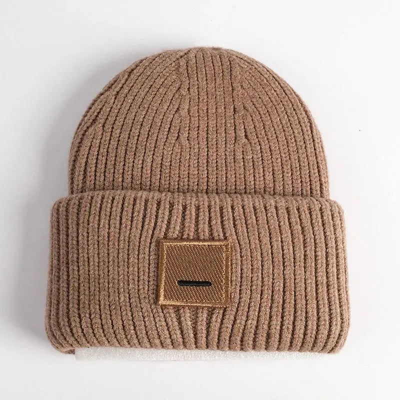 2025 New Winter Hats For Women Wool Blended Knit Wool Smiling Face Couple Cap Lady Thread Knitted Beanie Chapeau Warm Bonnet RosyasT