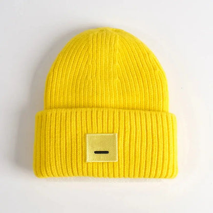 2025 New Winter Hats For Women Wool Blended Knit Wool Smiling Face Couple Cap Lady Thread Knitted Beanie Chapeau Warm Bonnet RosyasT